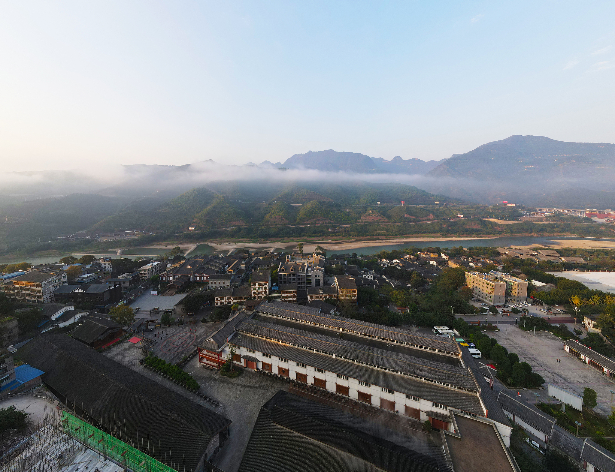 团风县历史文化保护情况。分析项目所在区域有无压占历史文化名城、名镇、名村保护范围等。