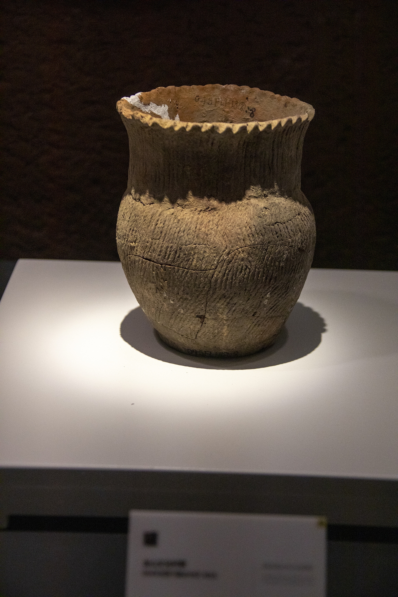 探寻湖泗窑文化：历史、工艺、代表作品及市场价值