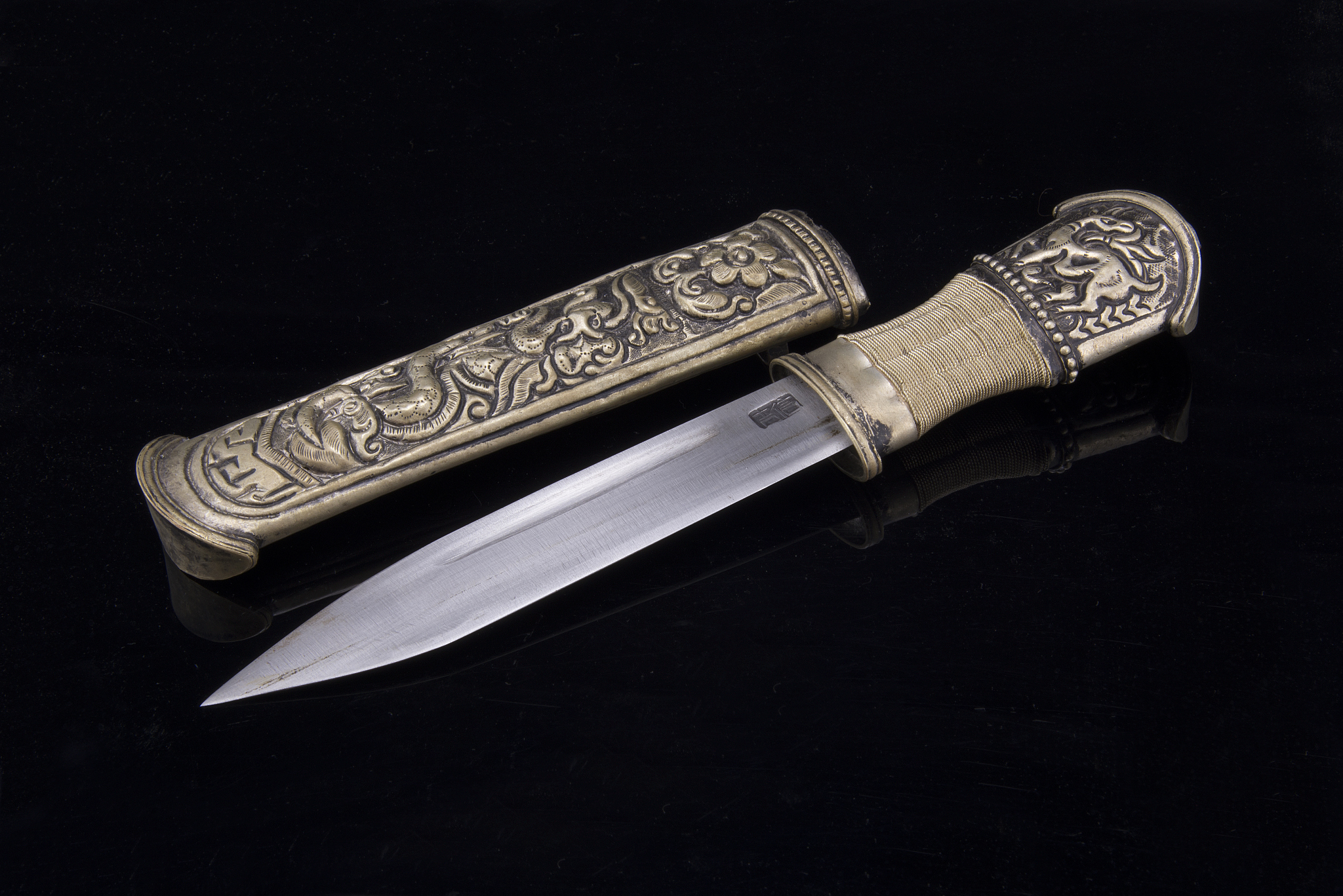 tibetan knives
