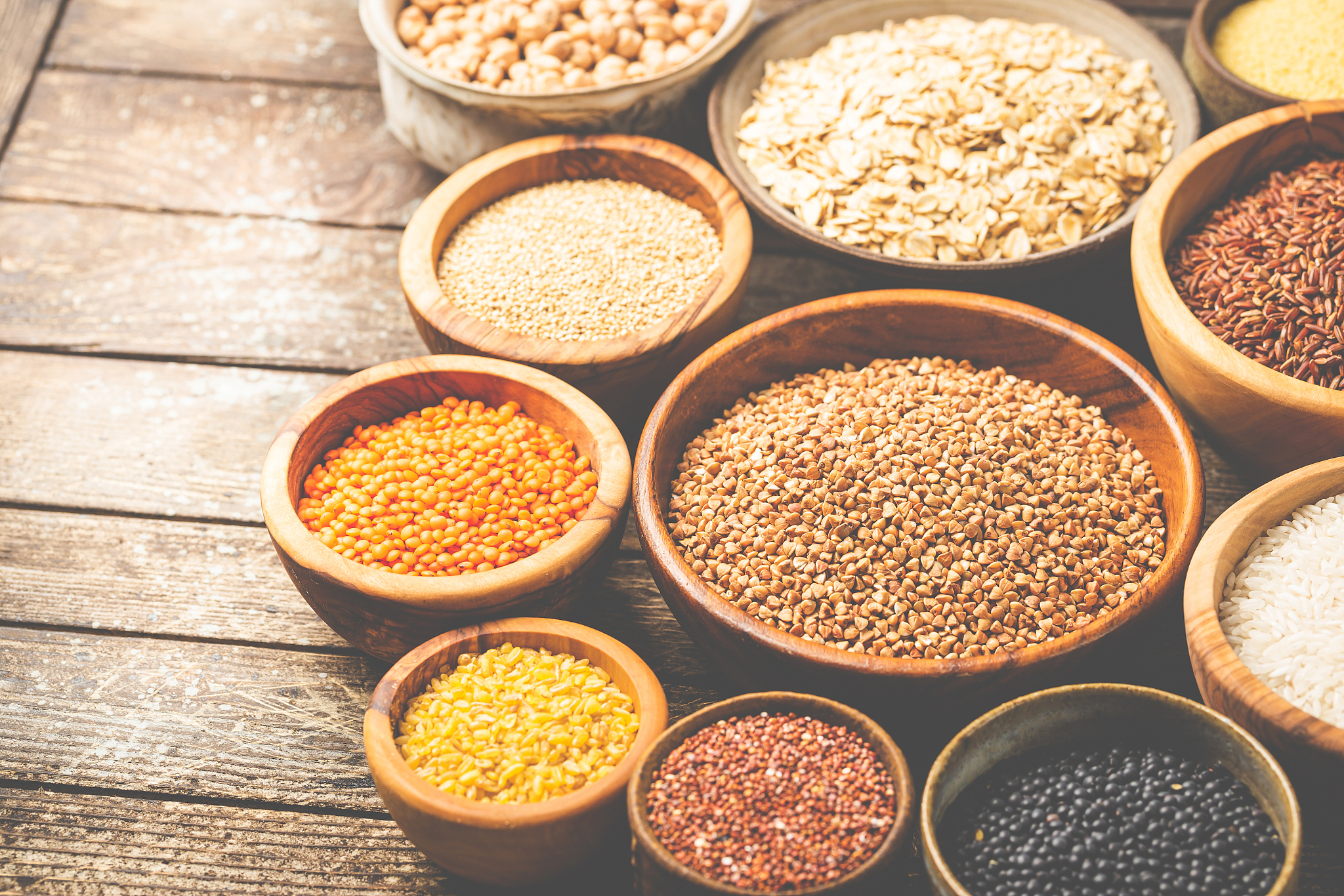 bowls with different grains