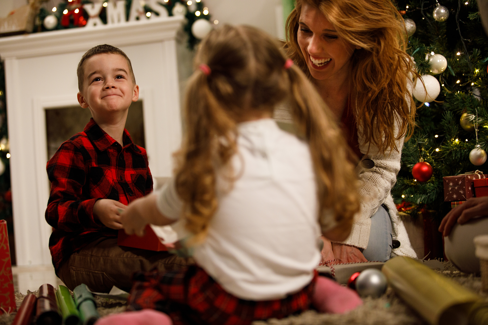 time for sharing christmas gifts