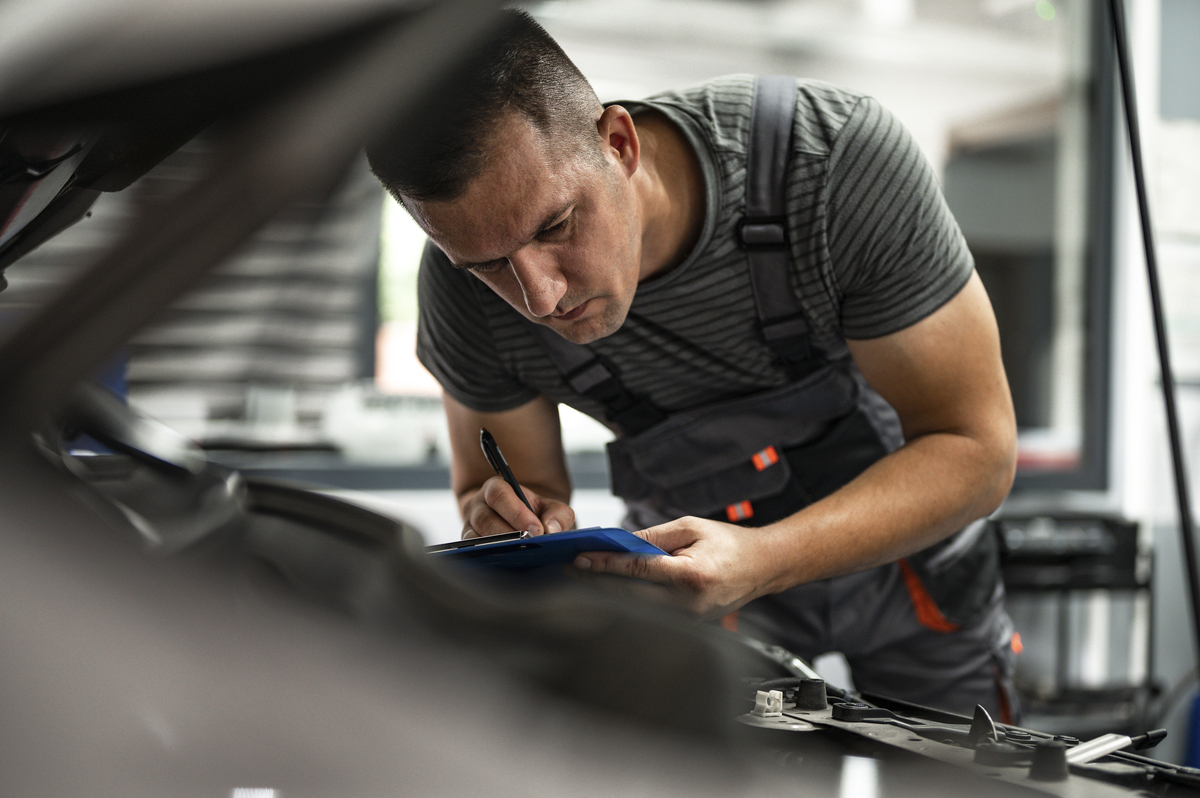 雅安市工交管理学校汽车维修专业介绍