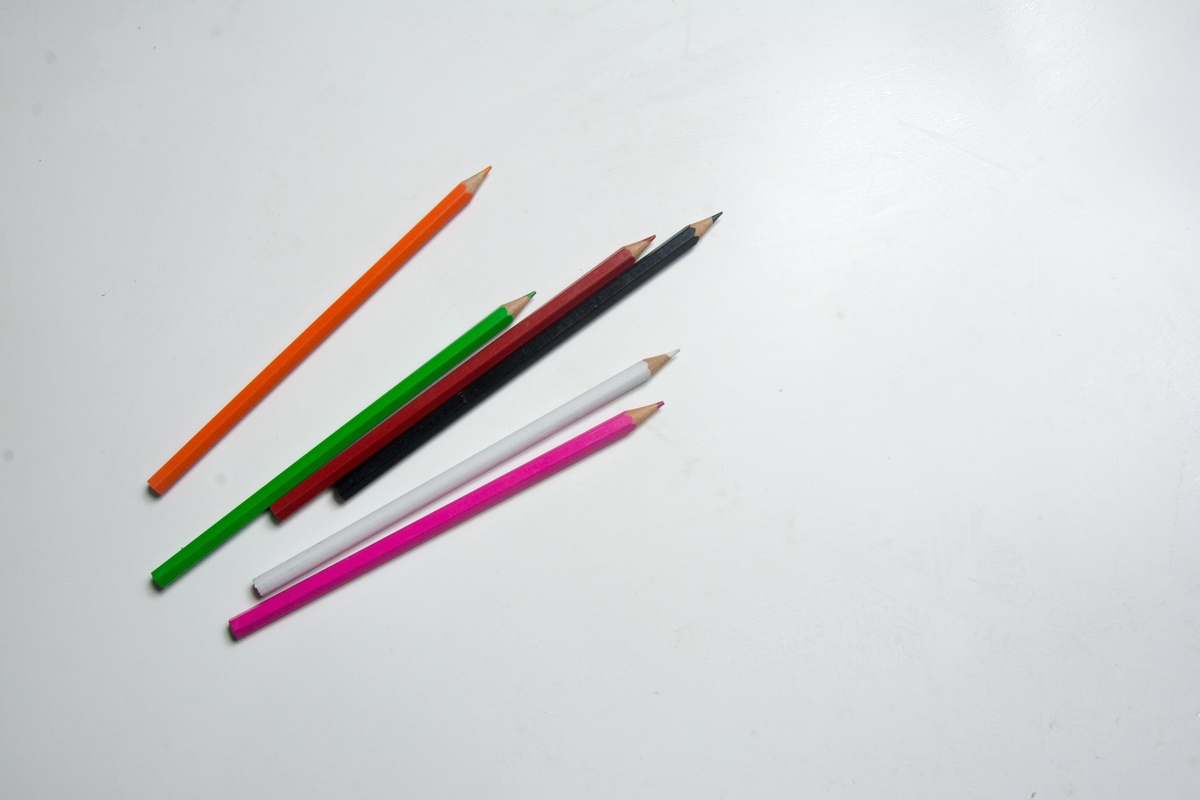 一年级学生用什么铅笔好？HB还是2H？