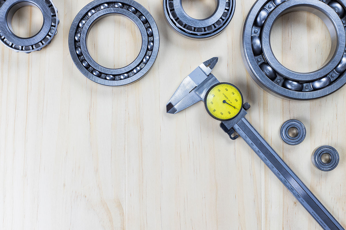 串联球轴承钢球分类