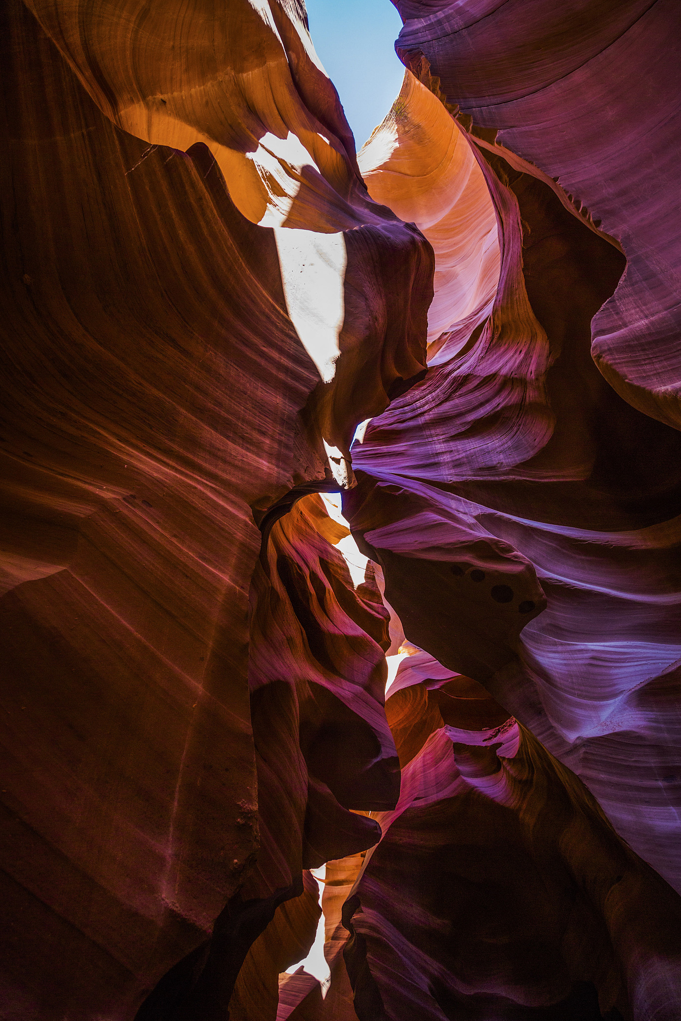 比较讨女生开心的游戏昵称 举10个例子