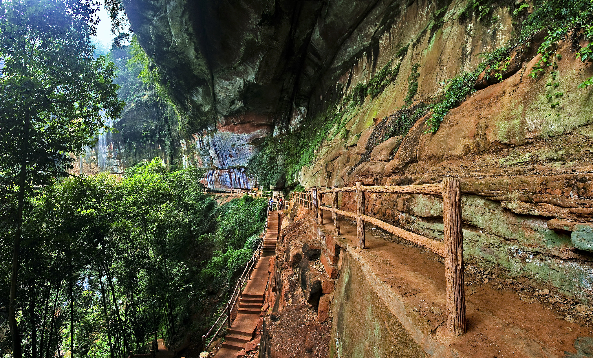 贵州赤水佛光岩：避暑圣地，感受山水温柔