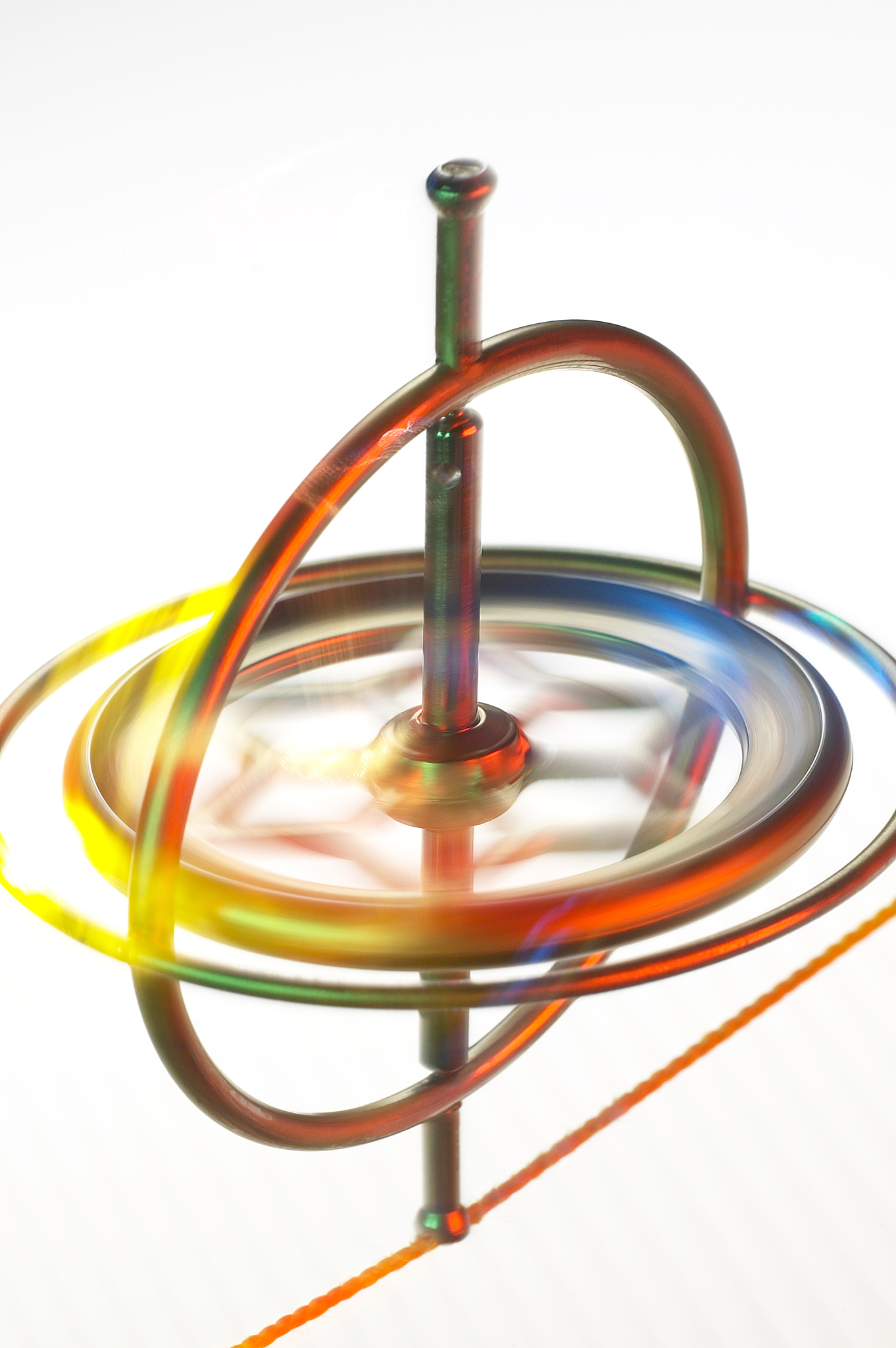 陀螺：简单玩具蕴含的深刻道理