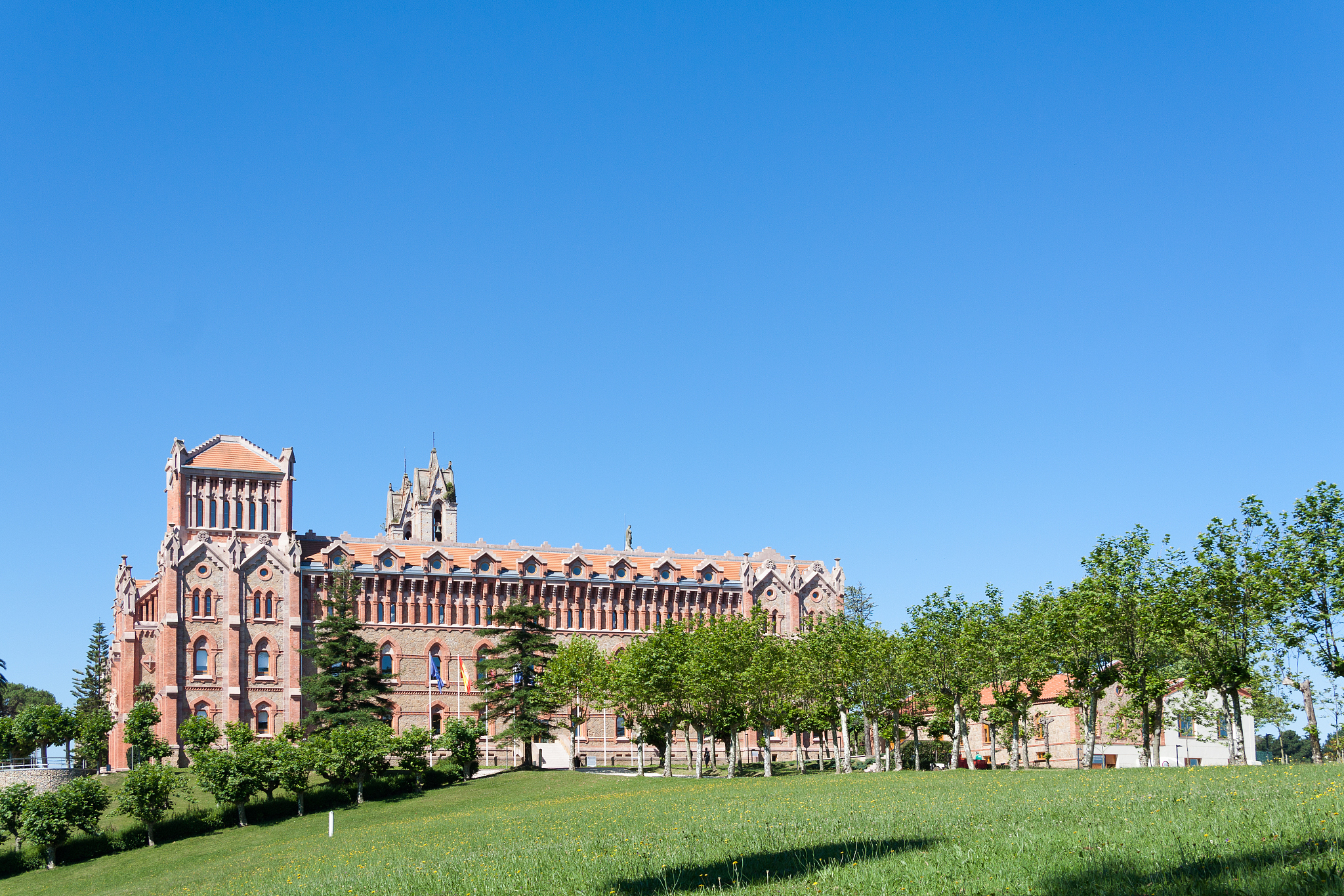 comillas pontifical university