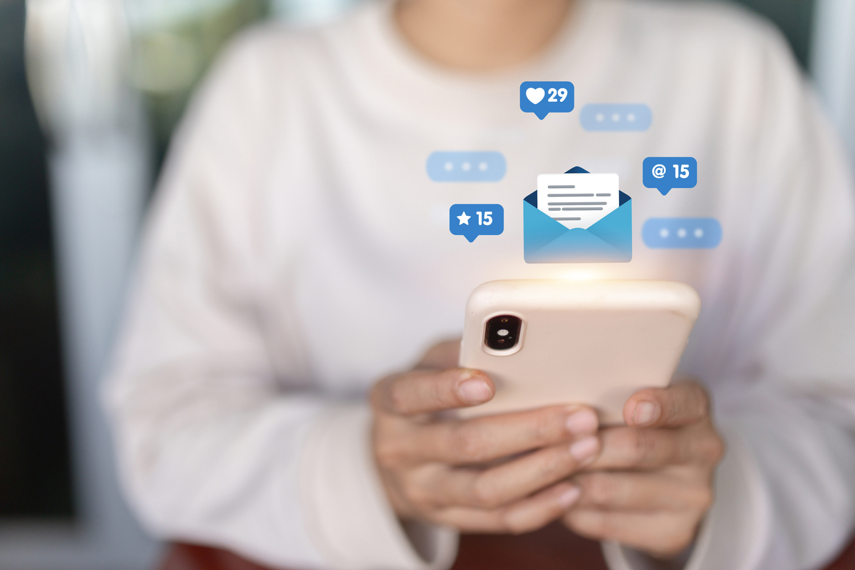 在手机上使用AI聊天机器人：轻松与GPT-3对话