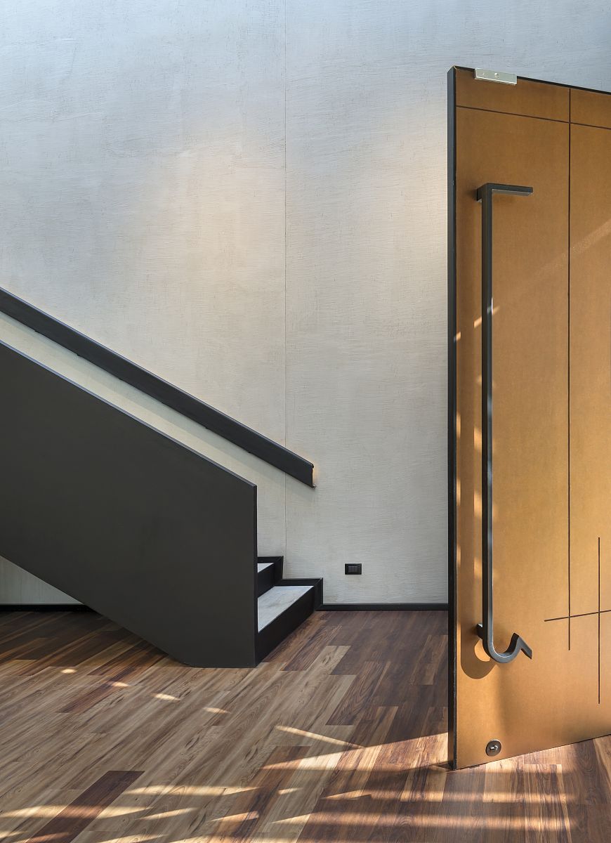 空间依赖、空间聚集和空间自相关：深入理解空间数据分析中的关键概念