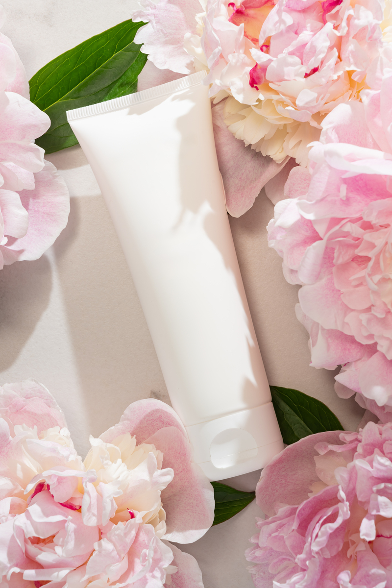 半亩花田泡泡洁面慕斯：天然温和，开启洁净护肤新体验