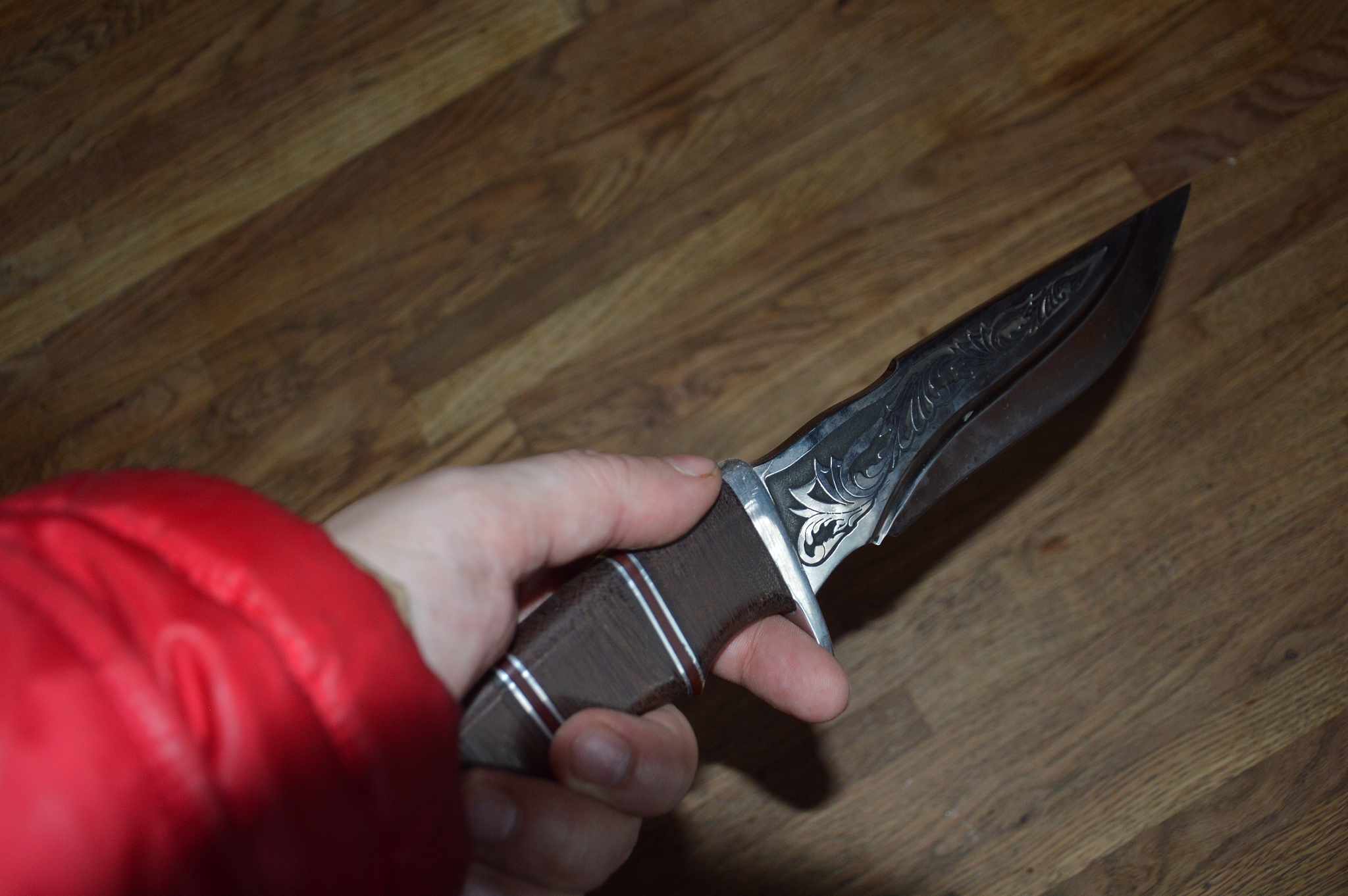 hand-made knife and case in the prison