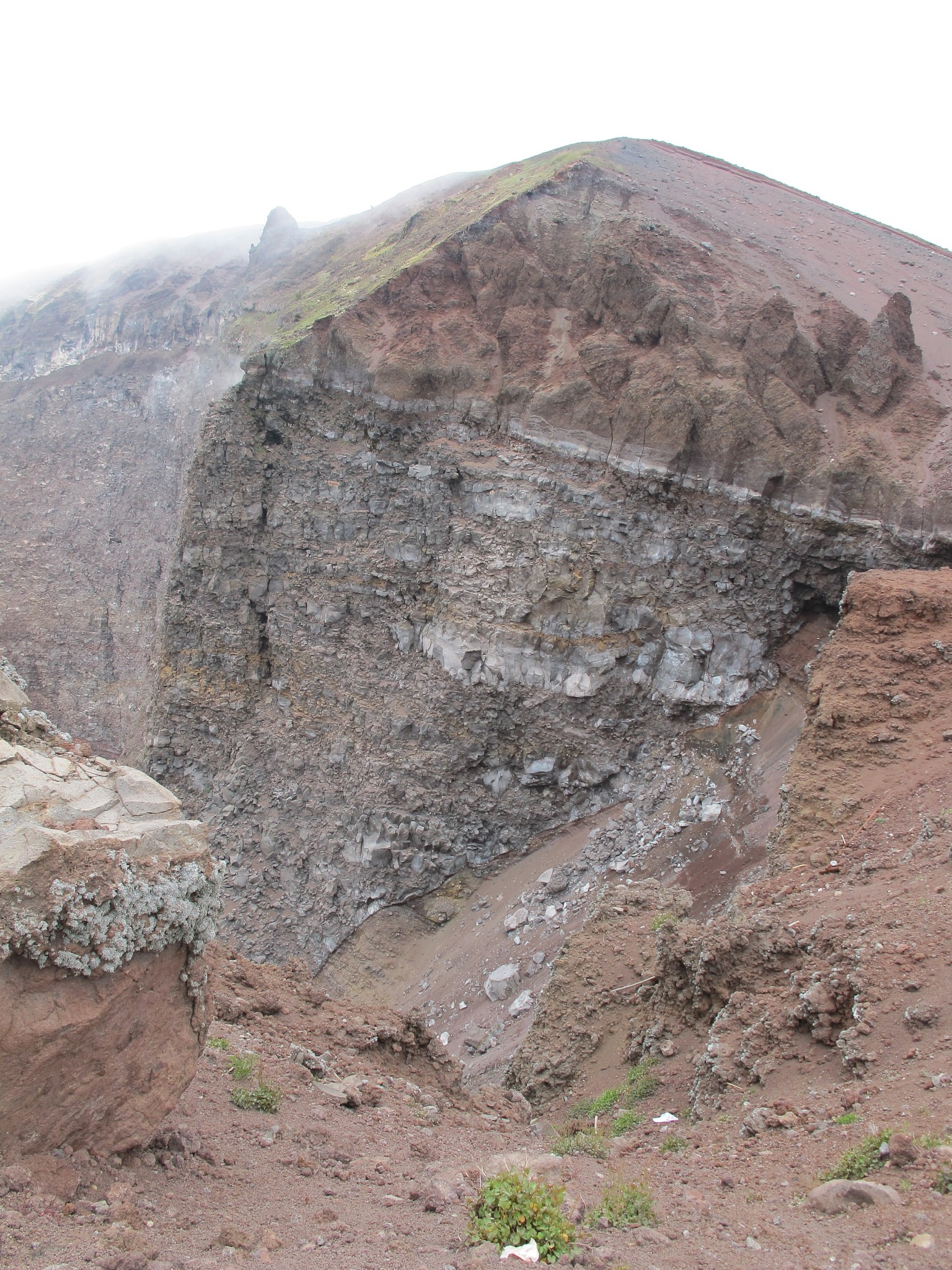 关于沙县华口银多金属矿床写一篇论文
