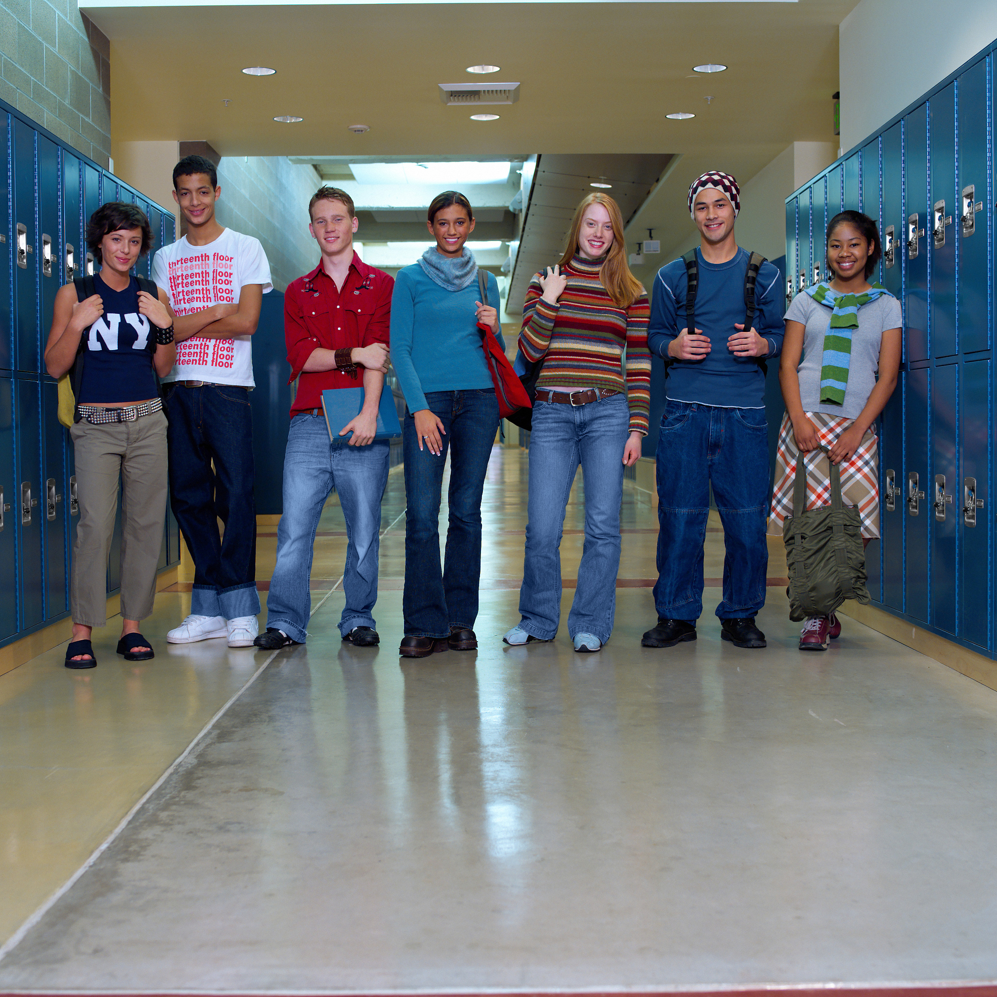 你大学毕业准备到国外留学读研。你已经有了一个意向的大学打算写一封去该校研究生院深造的自荐信。信中你介绍了自己在国内大学的学习情况和自己参与科研实习的经验并对该校表现出极大的热情希望能够被录取。用英文写100到300字 你大学毕业准备到国外留学读研。你已经有了一个意向的大学打算写一封去该校研究生院深造的自荐信。信中你介绍了自己在国内大学的学习情况和自己参与科研实习的经验并对该校表现出极大的热情希望能够被录取。用英文写100到300字