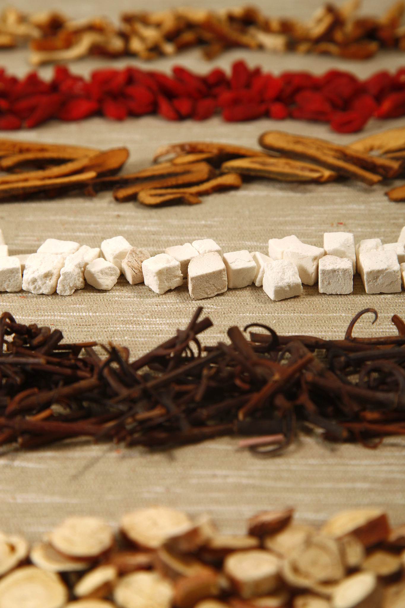 甘草片服用方法：口服、嚼服、煎服，详细指南！