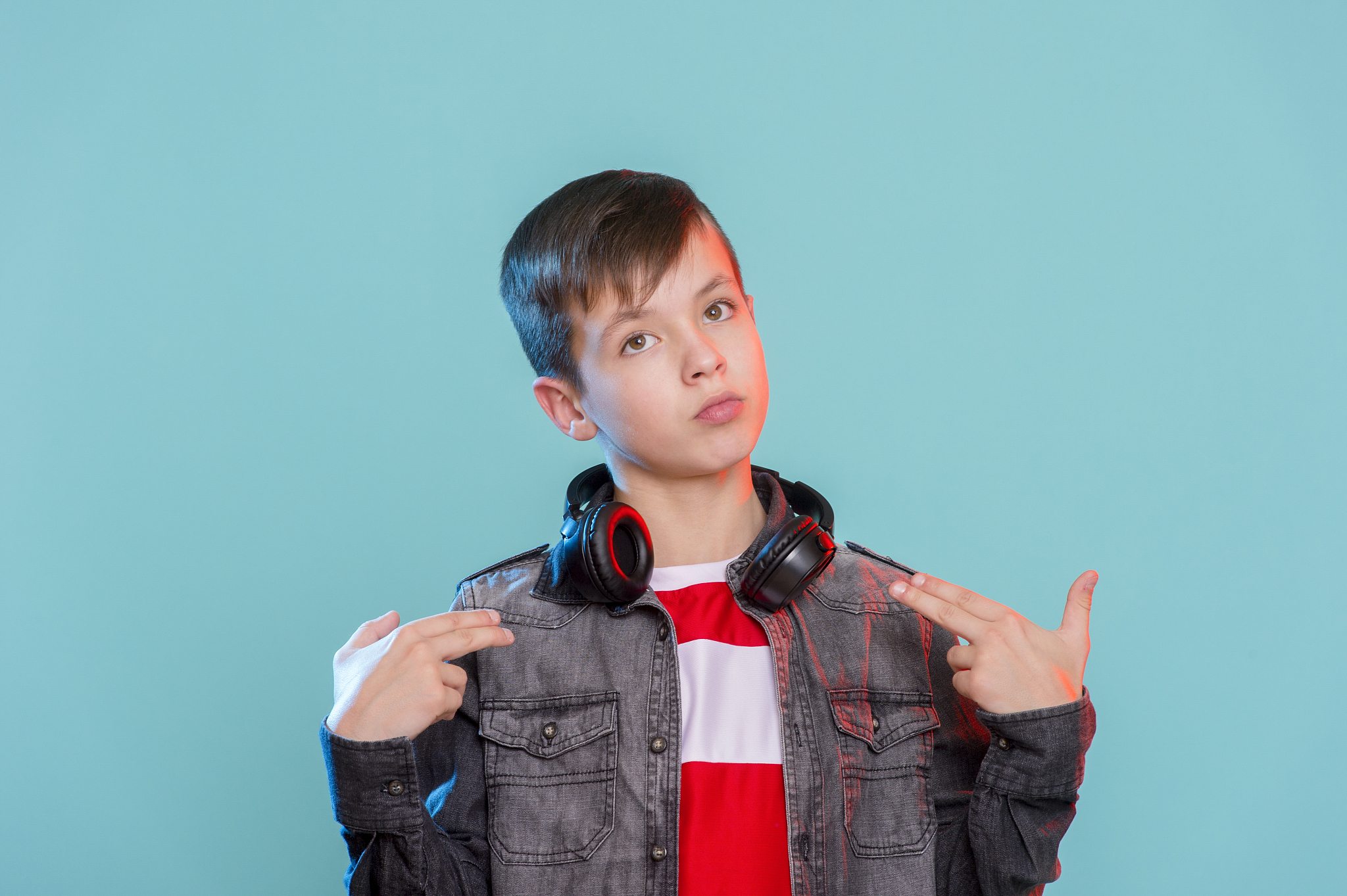 kid listening music headphones. music beat concept. entertainmen