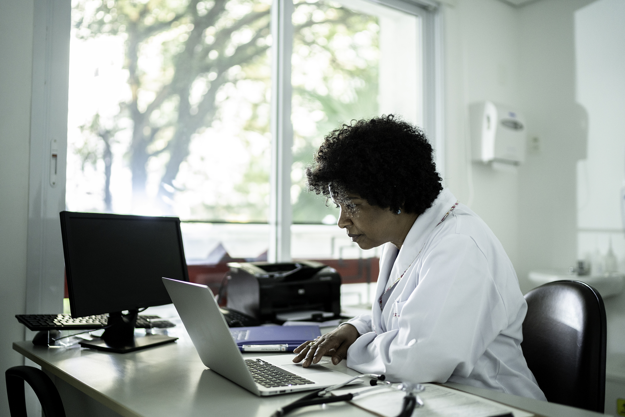 成都职业技术学院怎么样？教学质量、师资、设施、课程和就业前景解析