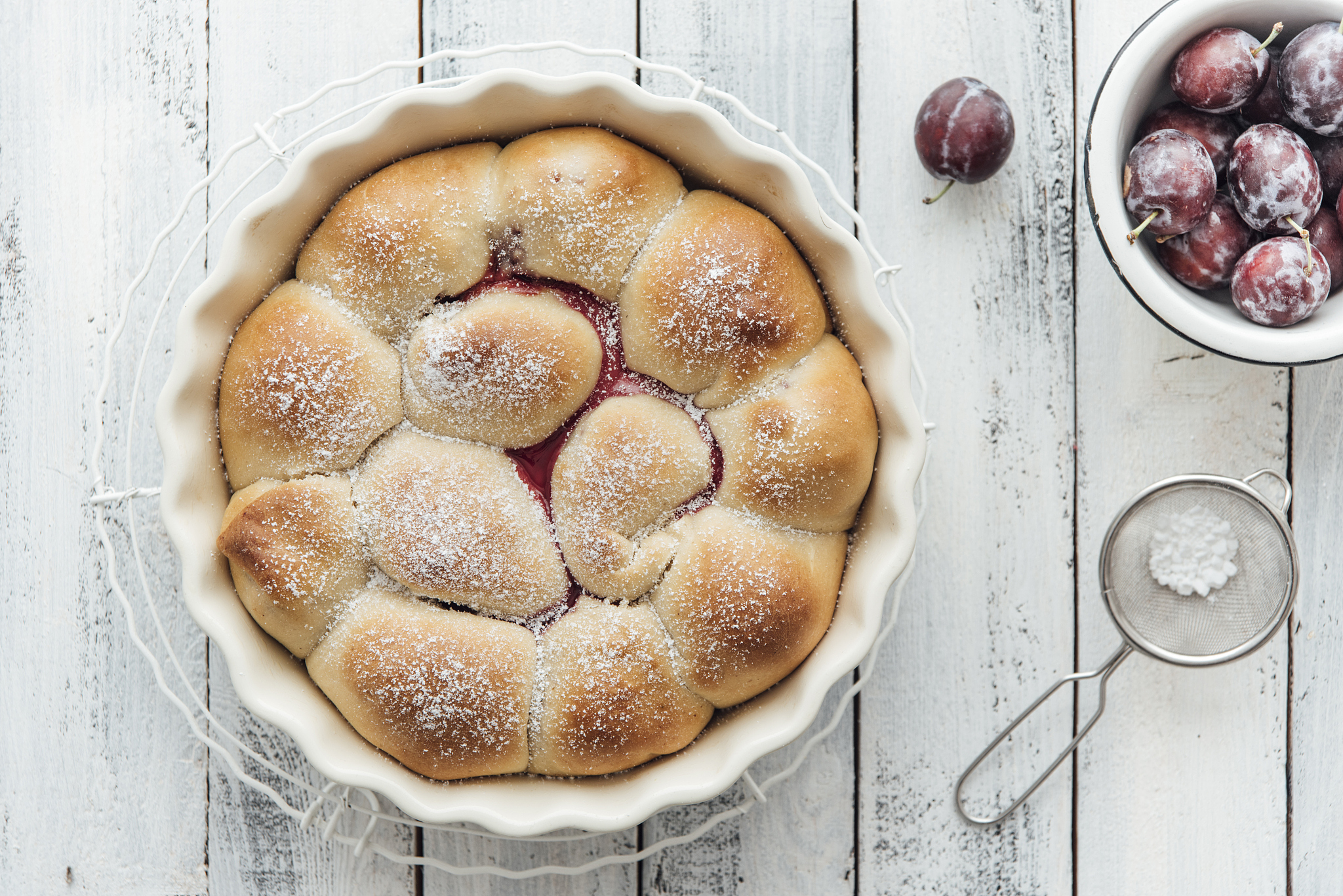 buchteln filled with plums