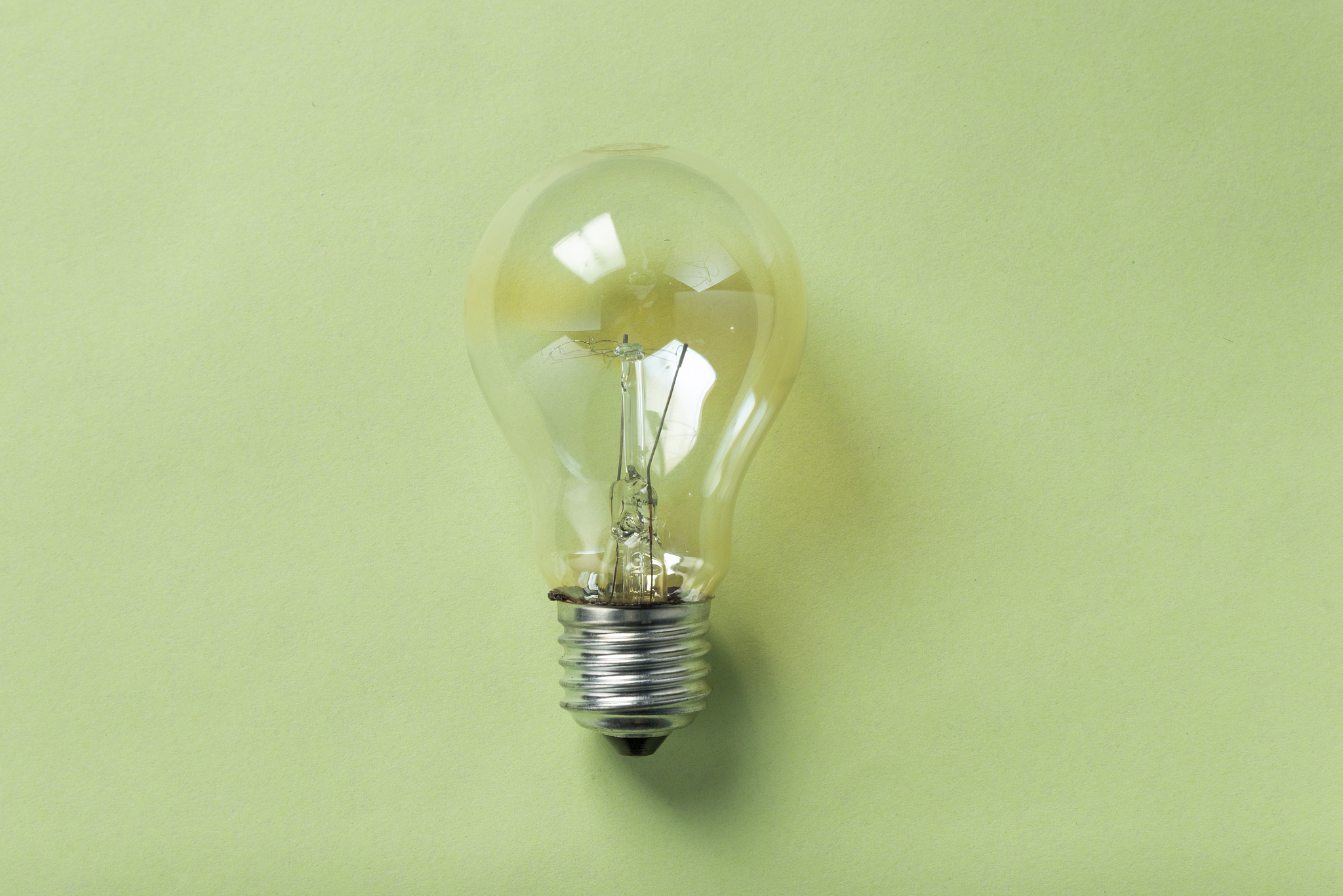 节约用电从我做起的作文以太奶奶夜晚爱坐在村口乘凉讲述从煤油灯到电灯的故事展开不少于。