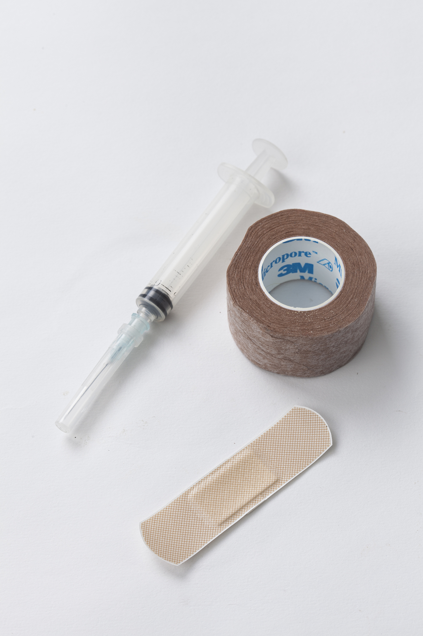 术后应用粘合剂有什么类型