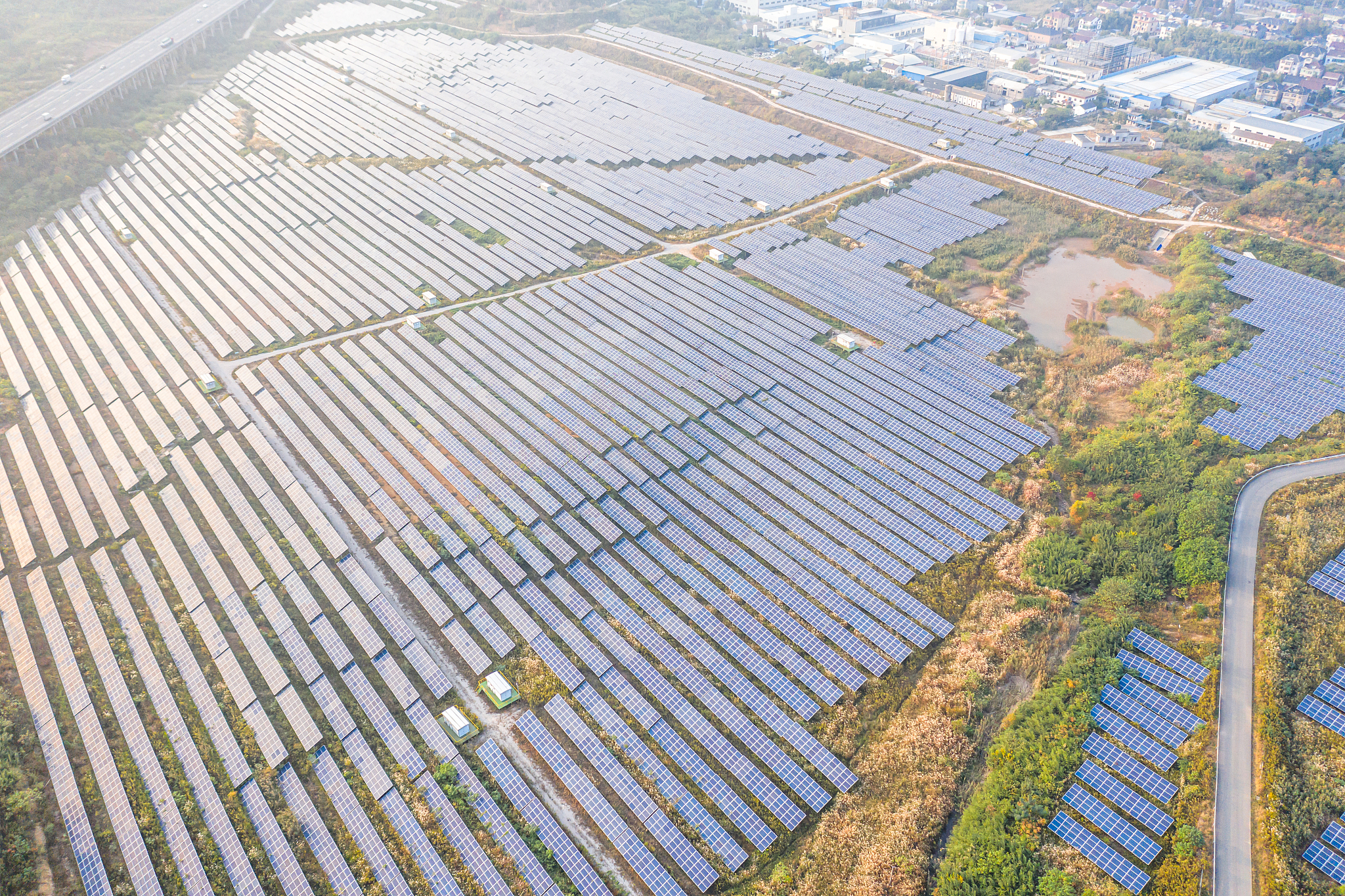 光伏发电应用于油田：前景广阔，助力可持续发展