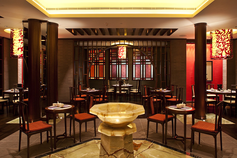 新中式餐饮装修设计：融合古典与现代，打造独特用餐体验