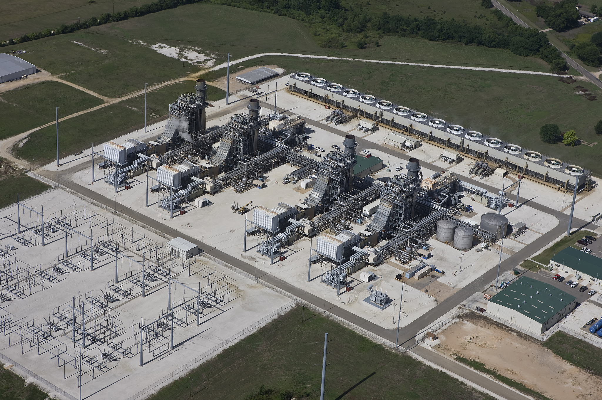 置信电气与青岛云路关于非晶循环经济支撑电网变压器循环