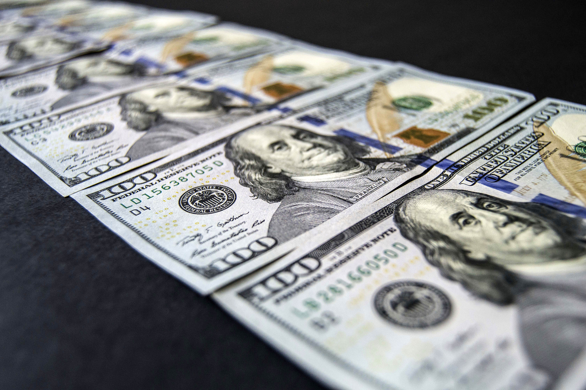 四川托普信息技术职业学院金融与证券(专科)专业介绍 - 未来金融人才的摇篮