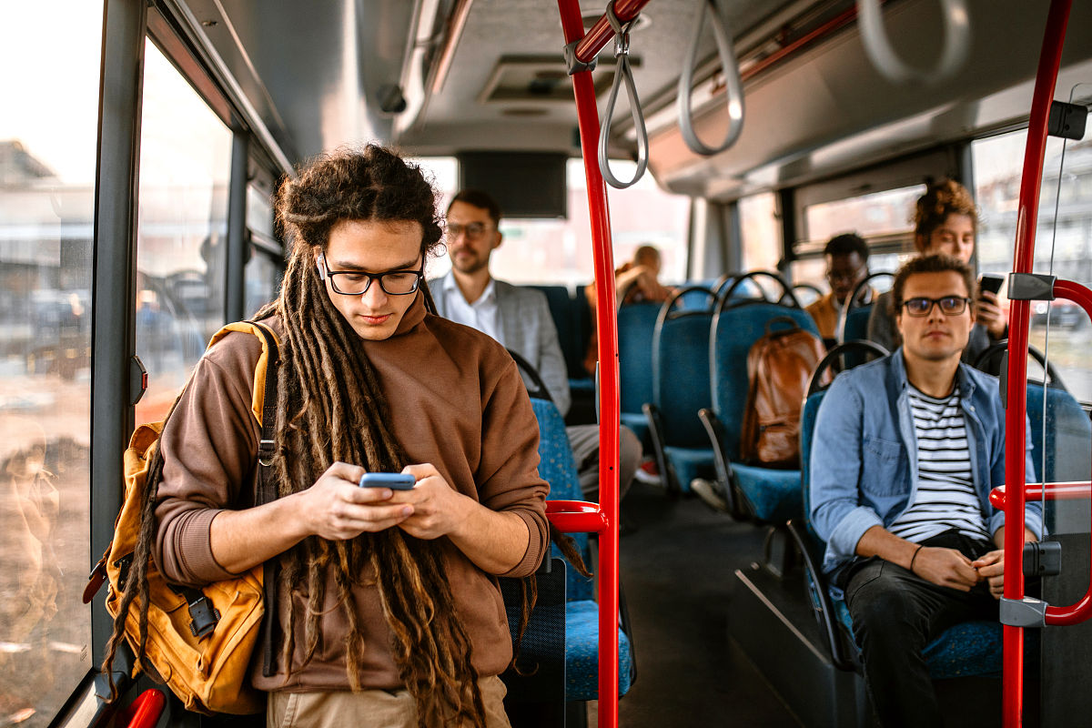 昆明高级技工学校2021年专业介绍：机械制造、电子信息、汽车维修、建筑工程等