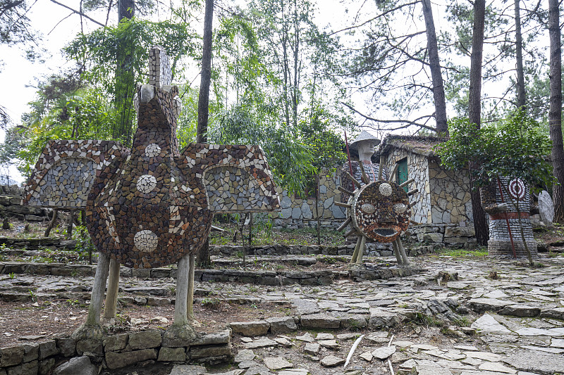 贵阳电子职业学校林东校区招生对象、条件