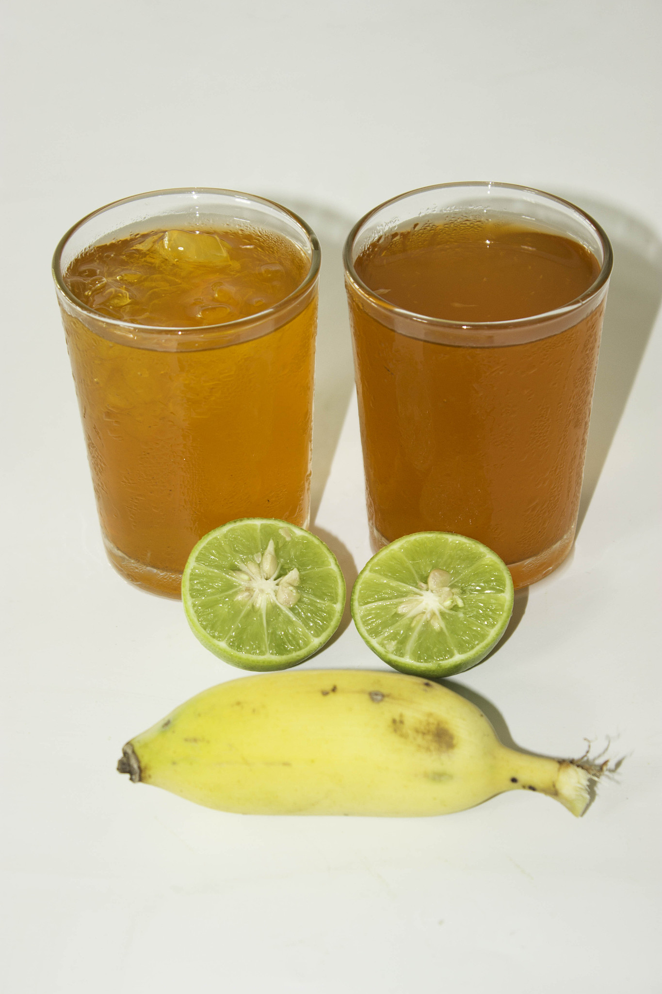 香蕉绿茶煮水：营养健康，改善消化和睡眠