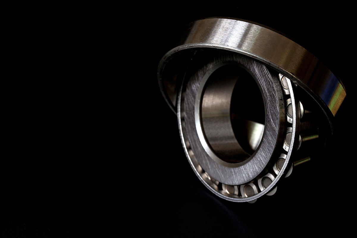 简述圆锥滚子轴承的缺点