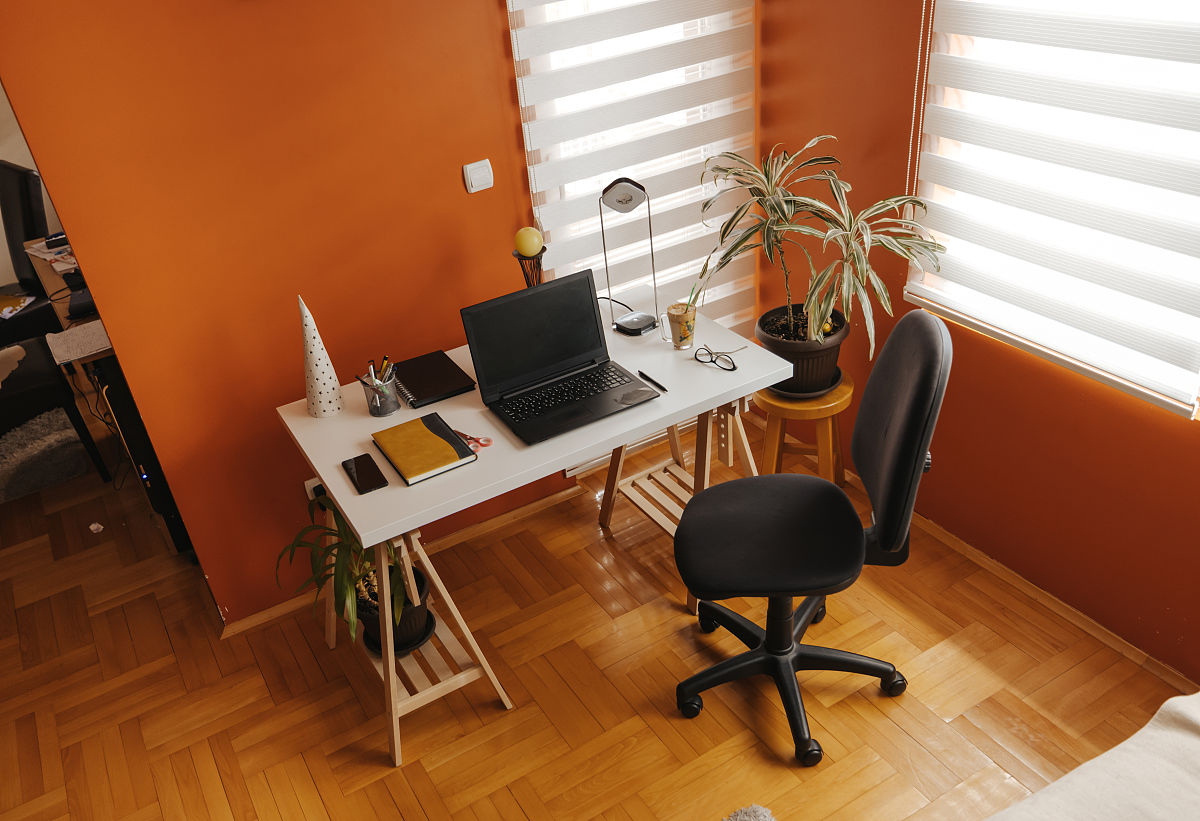 以如何在家中创造一个舒适的工作环境为题写一篇1200字文章