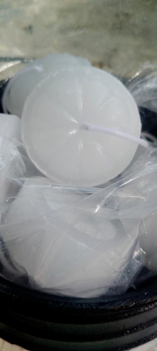 蛋白糖出炉后就变粘了，