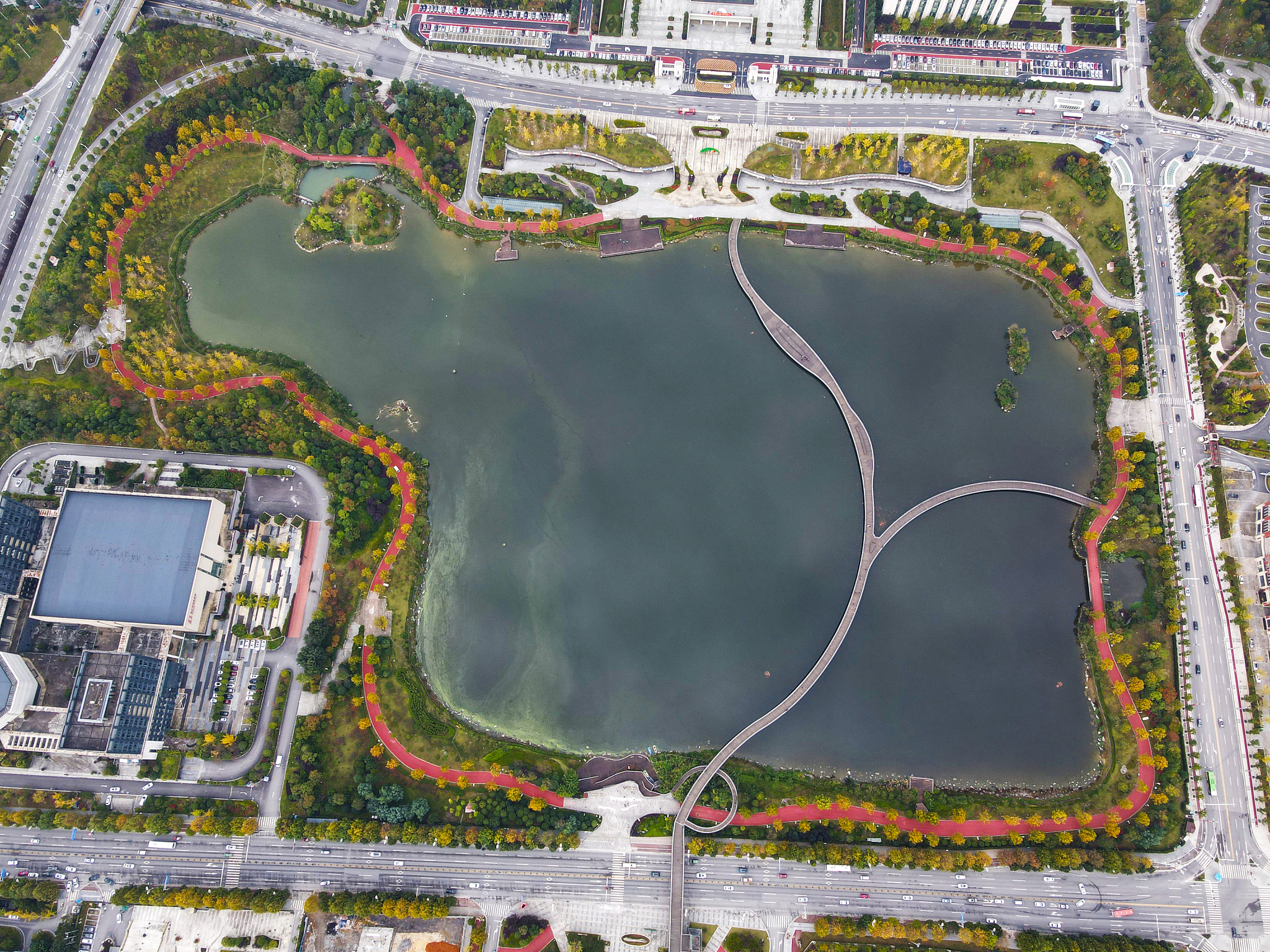 遵义高中中专学校 - 贵州省遵义市优质中等职业教育学校