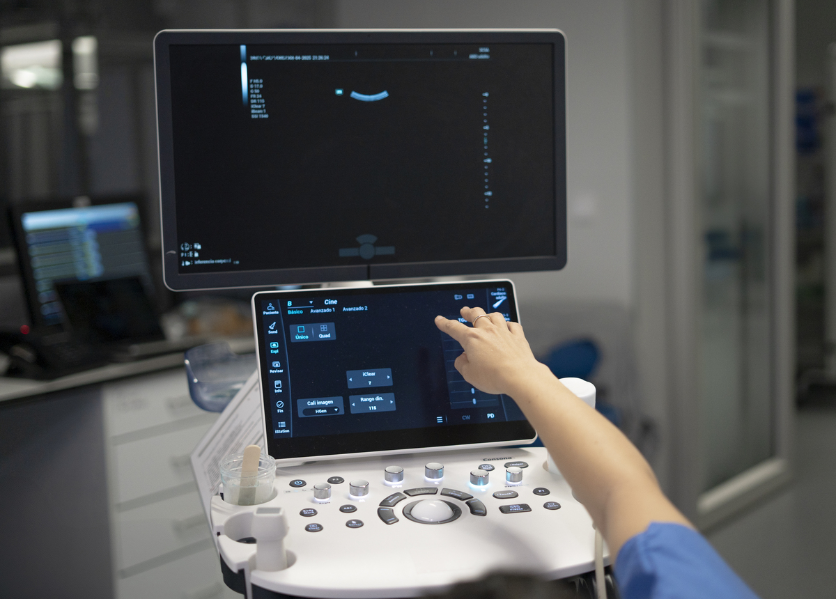 3D Digital Human Creation on Apple Devices: Scanning & Audio-Driven Technology