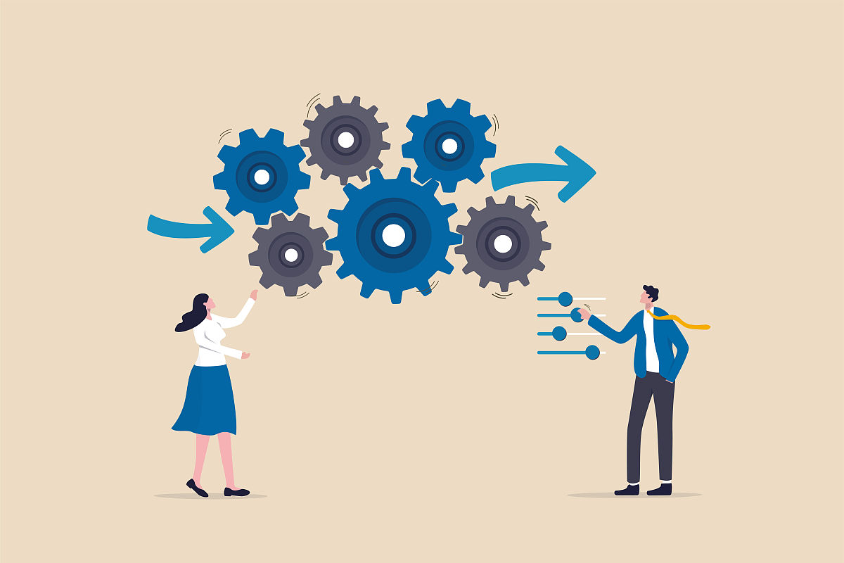 你现在是一个钢铁行业的经理