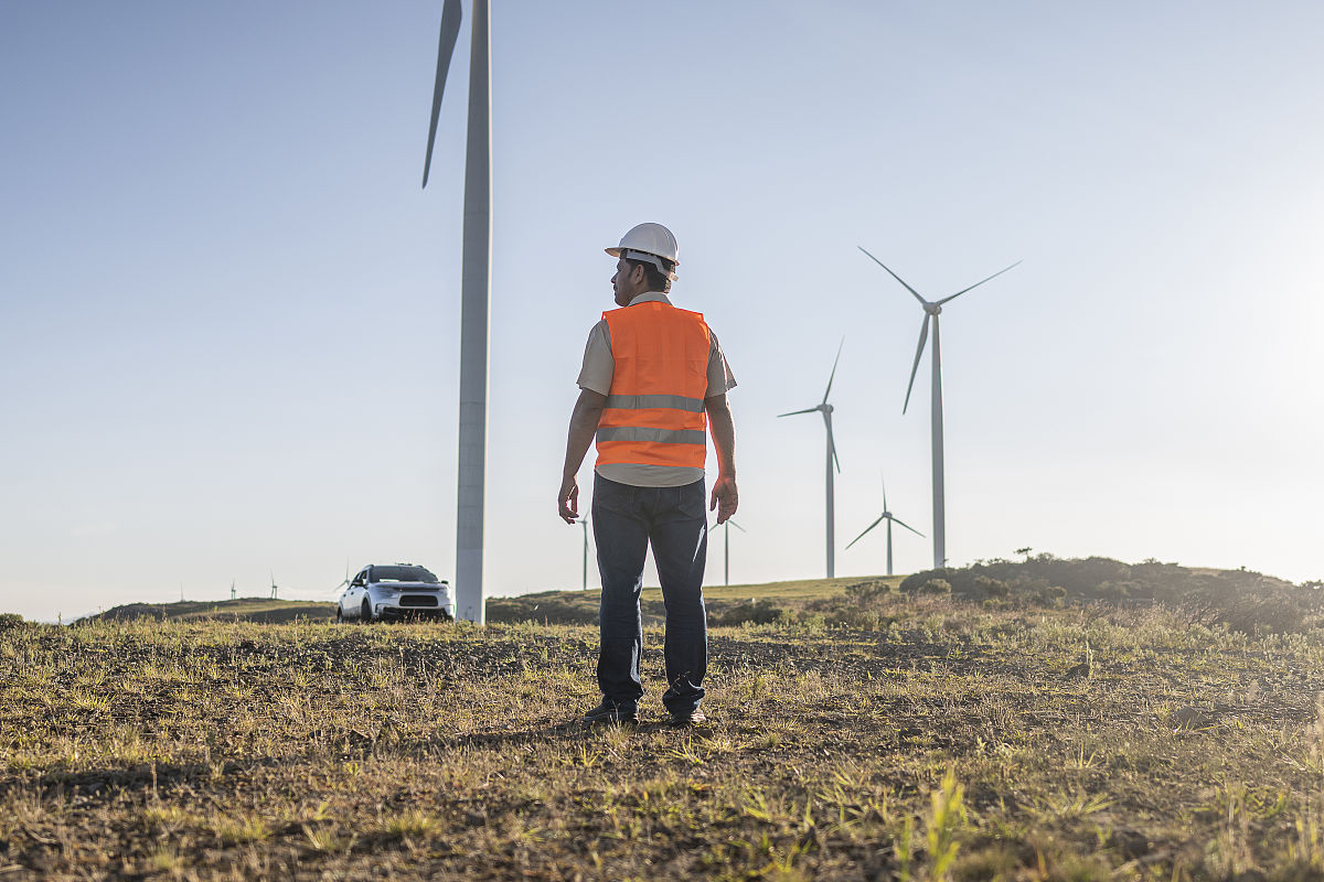 重庆工业学校电气技术应用专业办学层次及职业前景