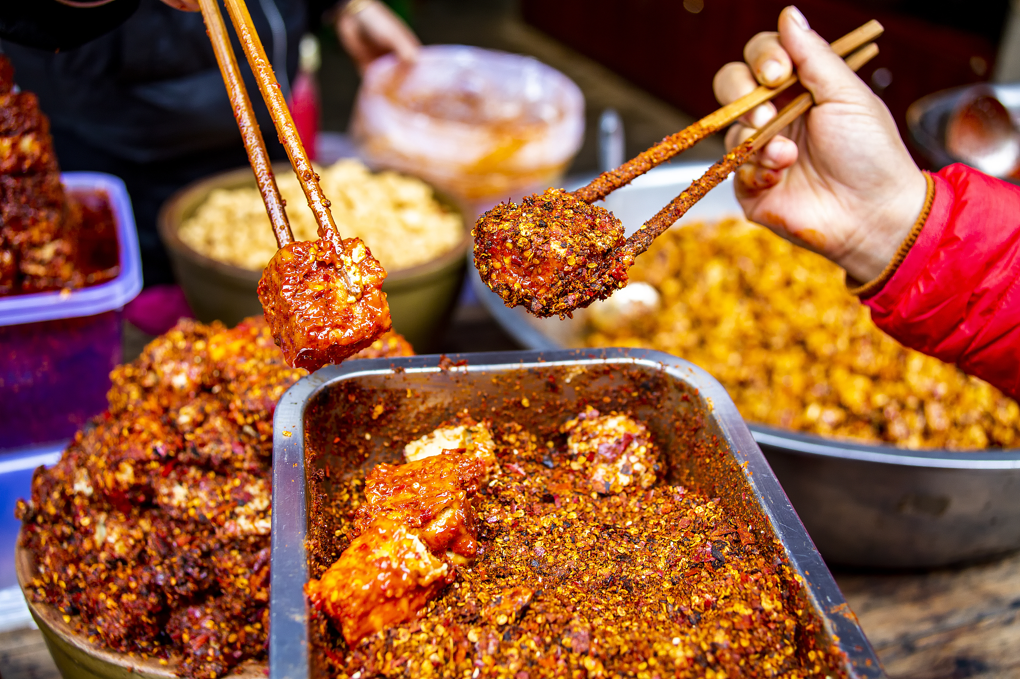 乐山美食排行榜前十名：吃货必打卡的川味盛宴！