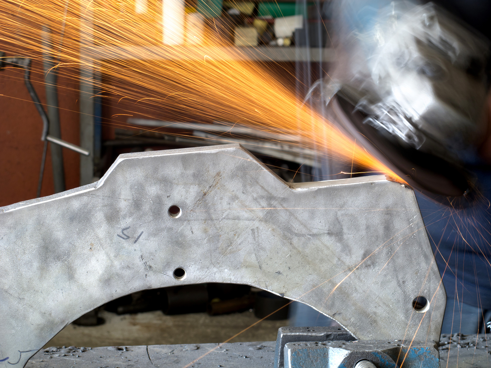 汽车制造中的热处理工艺：退火、正火、淬火和回火