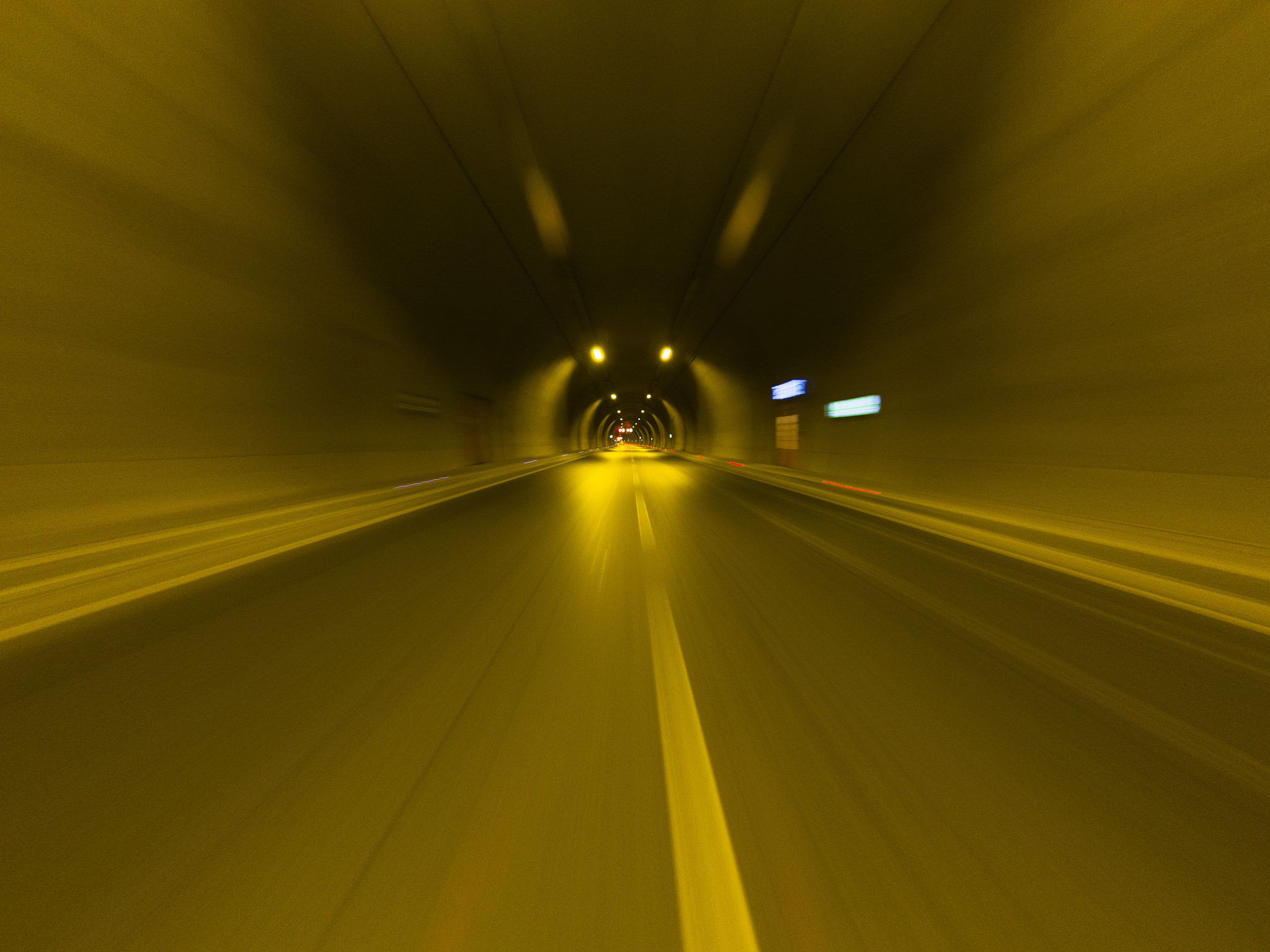 《通往夏天的隧道再见的出口》