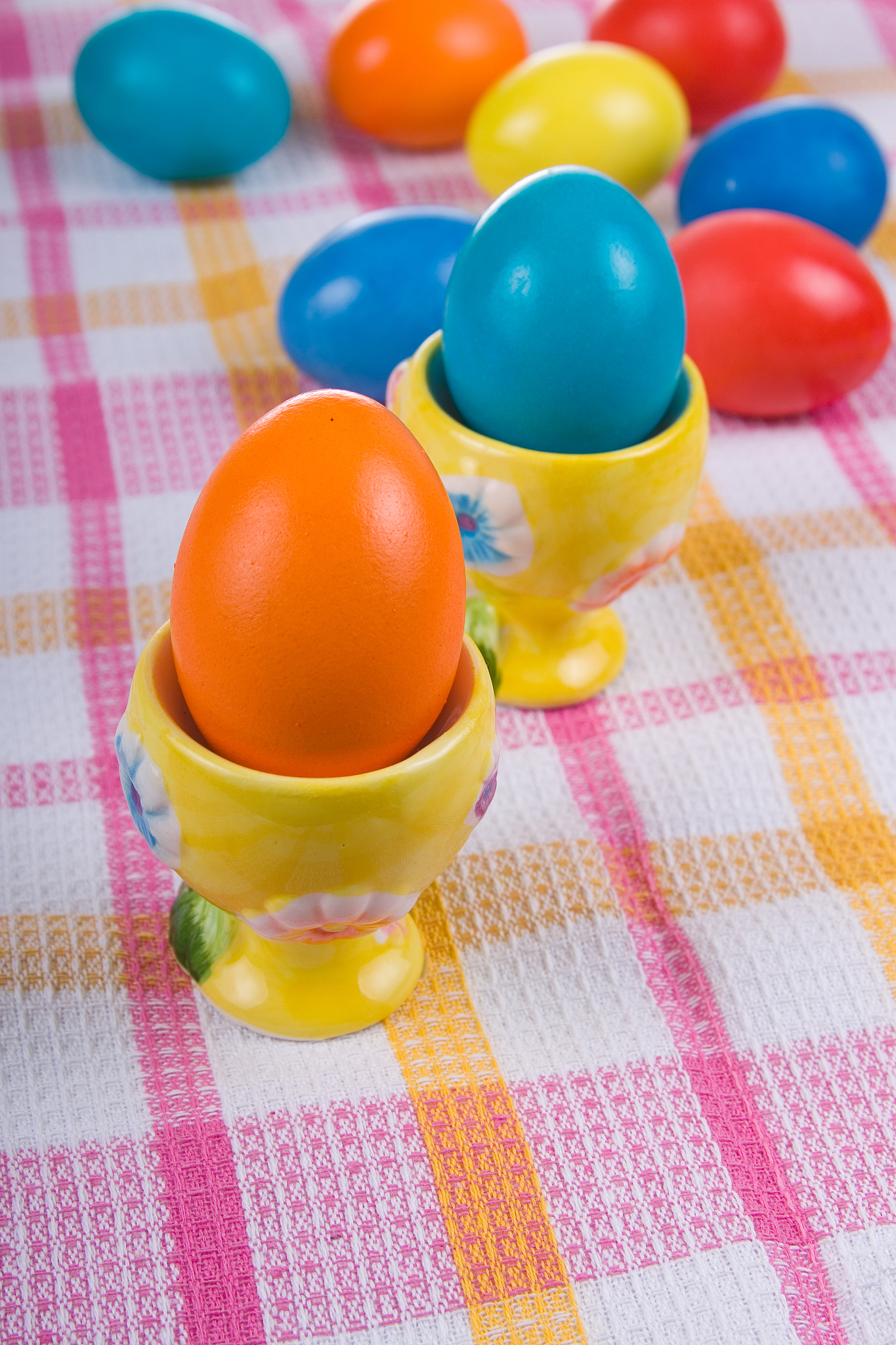 科学星的营养蛋大家还记得去年的火箭吗小汤在火箭的帮助下成功到达了科学星。在科学星里小汤发现了这里的人都一直保持激情和好奇心不惧困难和挑战。在小汤的探寻下原来科学星的特产是营养蛋这里的人们都一直。