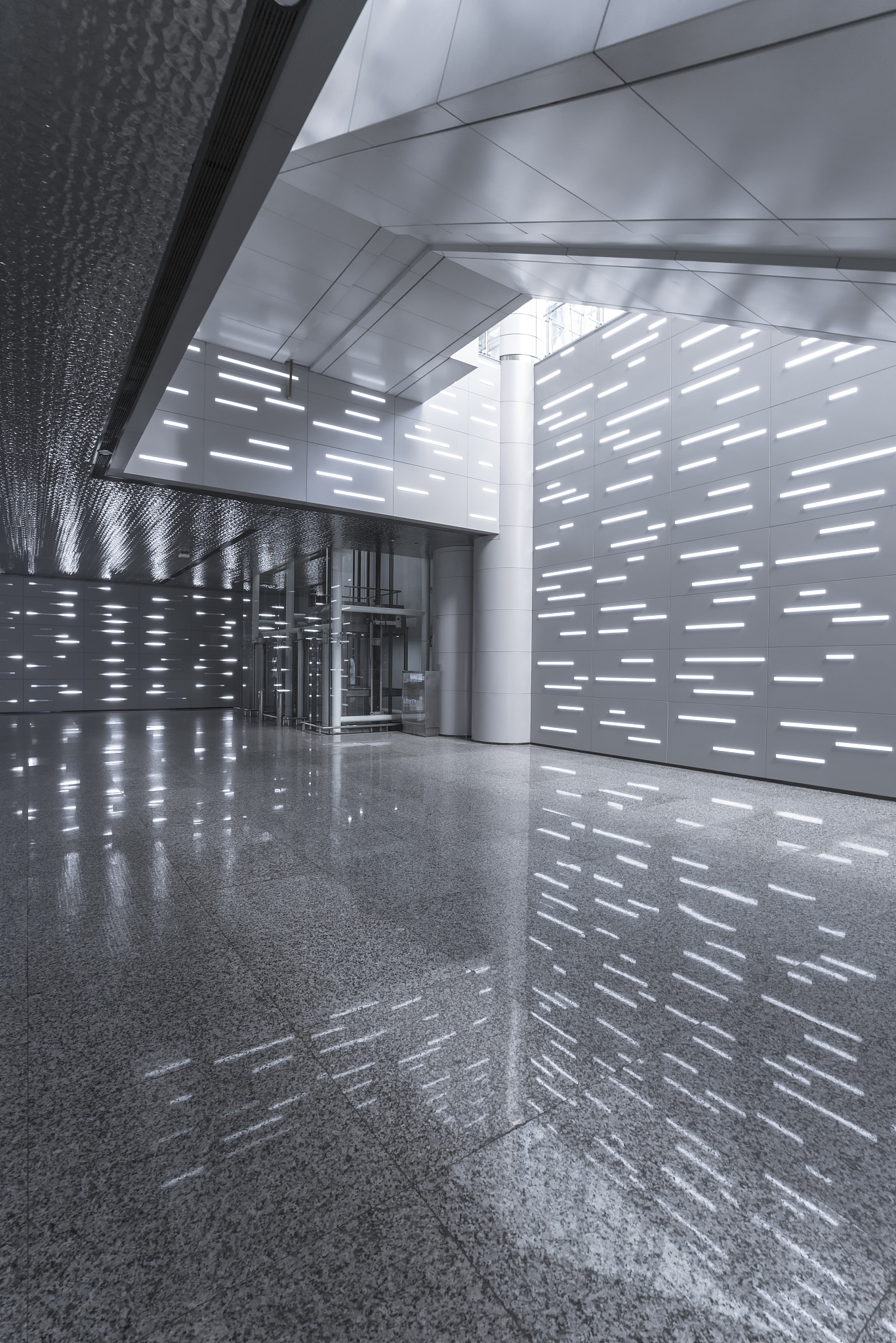 民航安全技术管理专业就业前景：毕业生可以做什么工作？