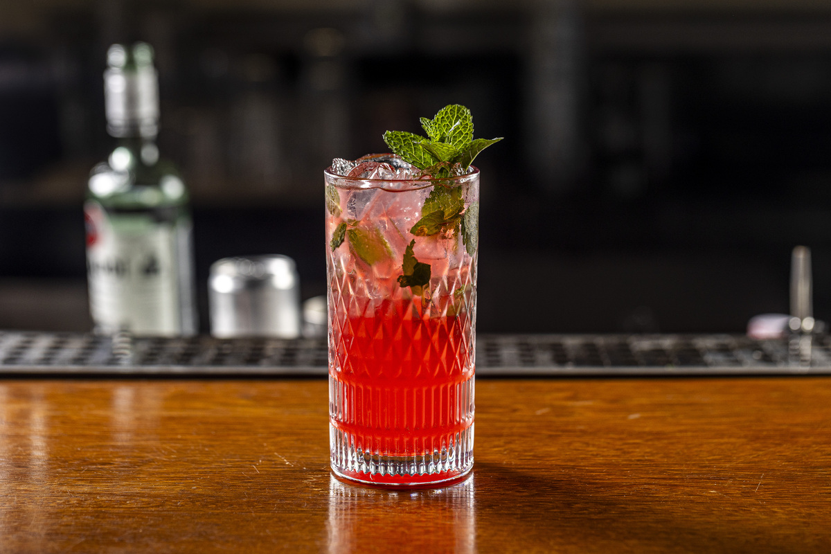 柠檬桑椹气泡酒的做法：夏日清爽之选