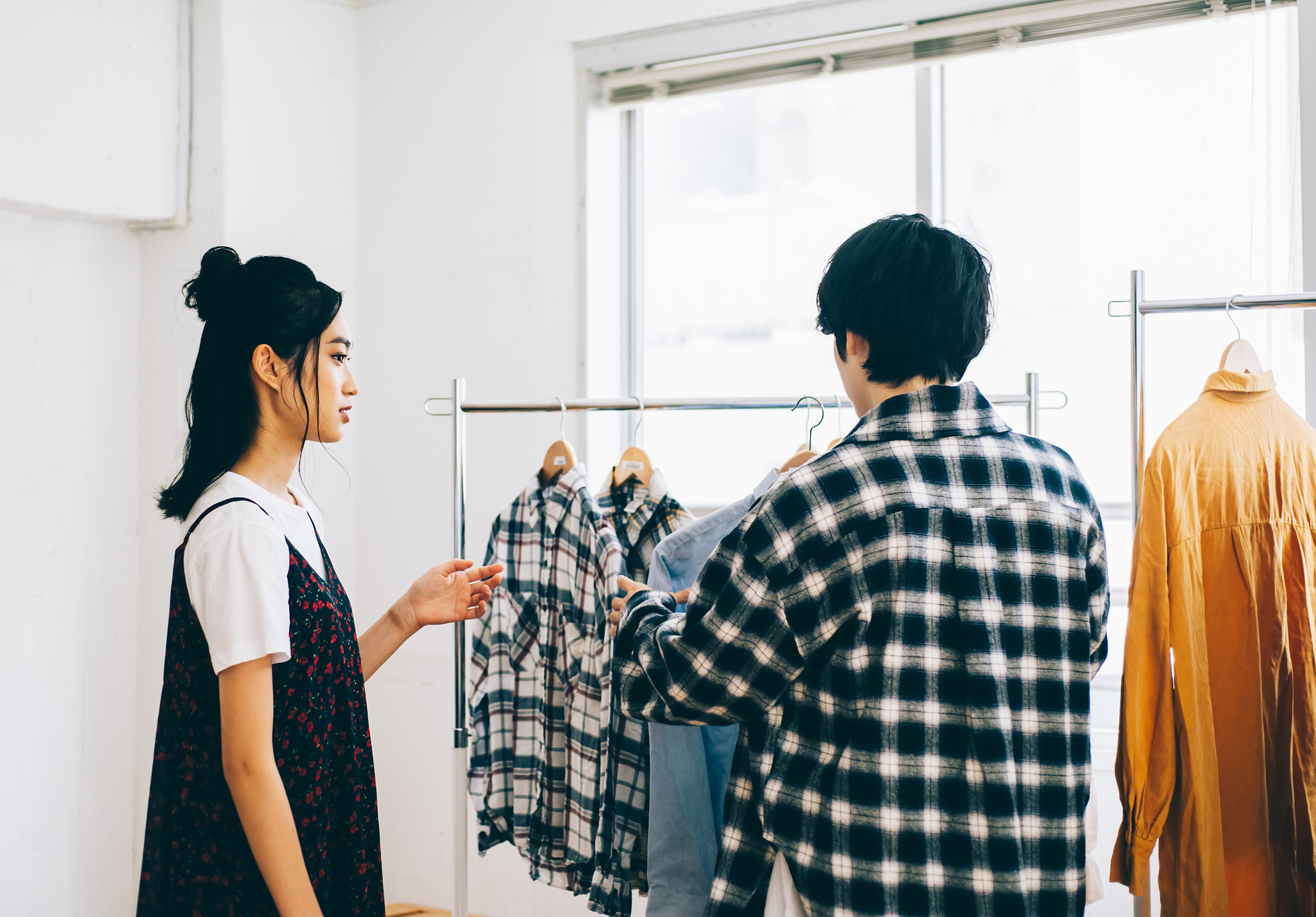 apparel shop staff part-time job