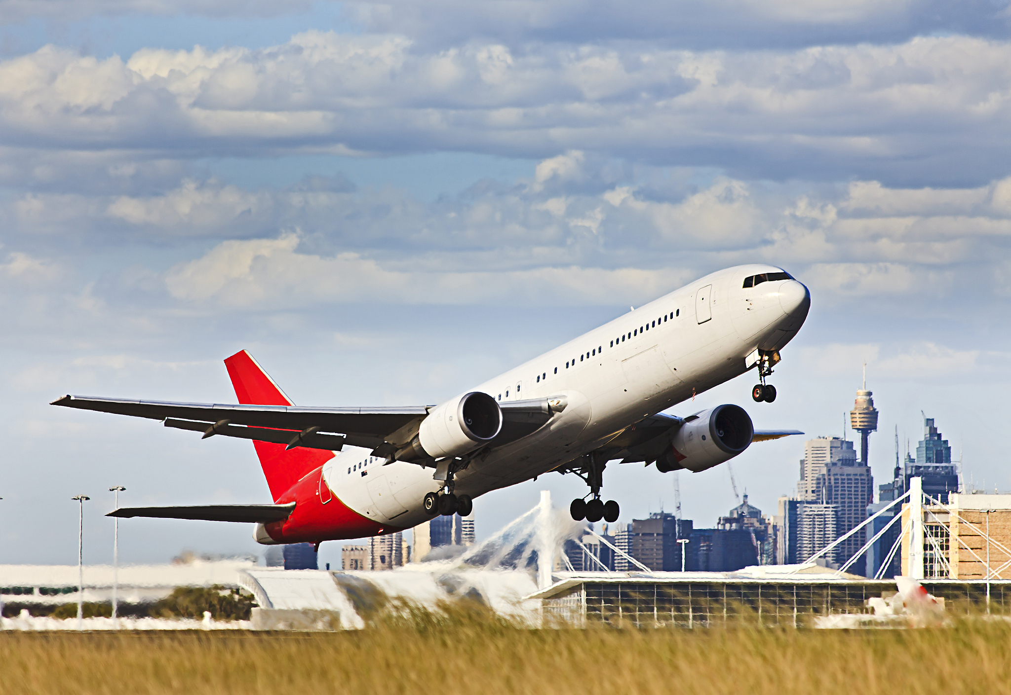 云南航空林业学校2022招生简章：培养航空林业人才