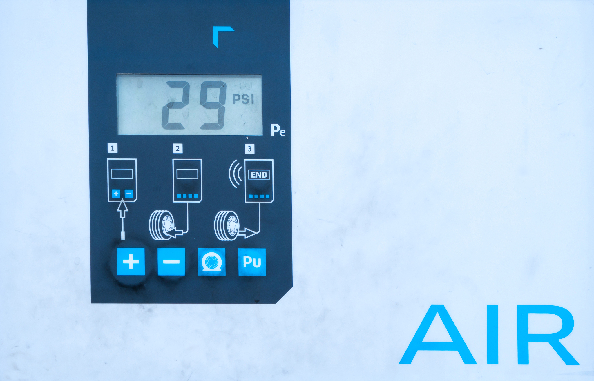 请写一篇演讲稿演讲主题是和谐的护患关系最好里面有小故事