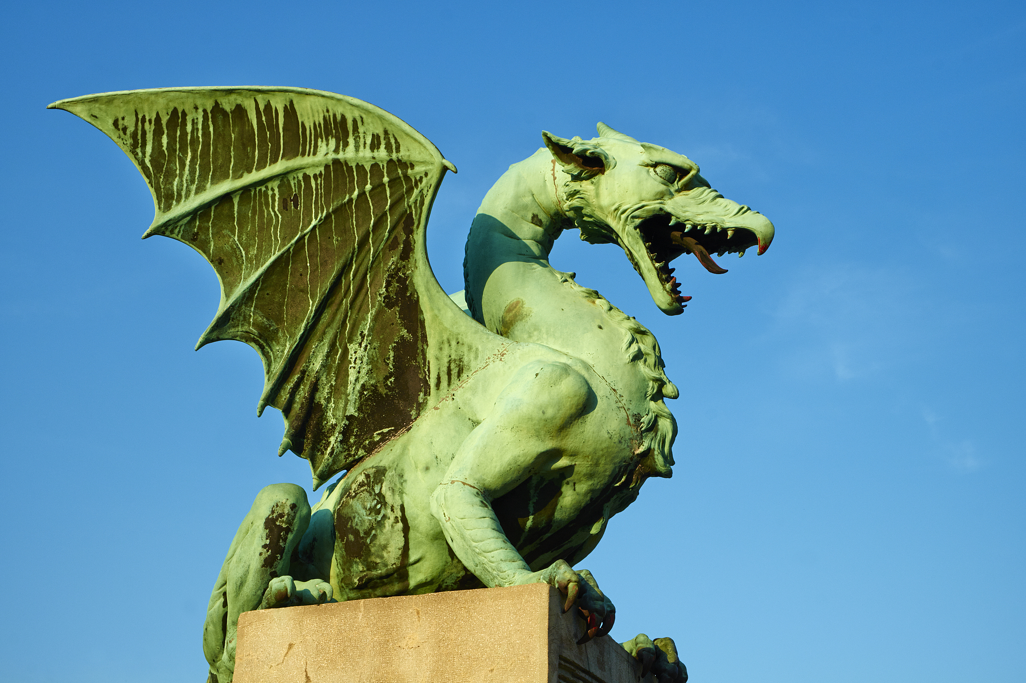 slovenia, ljubljana, dragon bridge