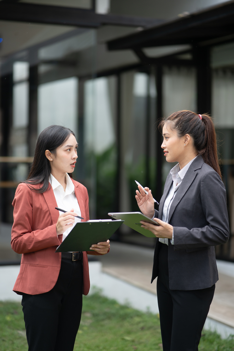 如何在工作场所与女性同事建立良好的关系