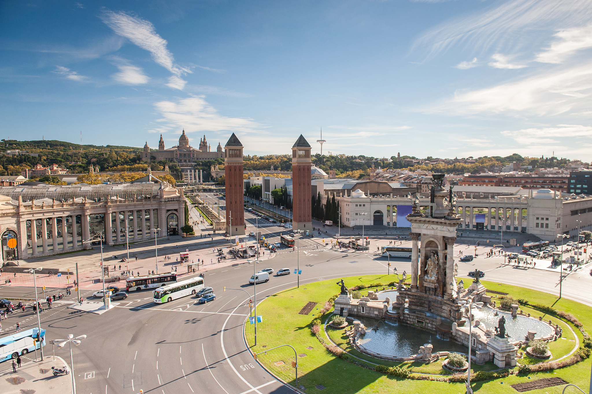 加泰罗尼亚广场：巴塞罗那市中心必游景点